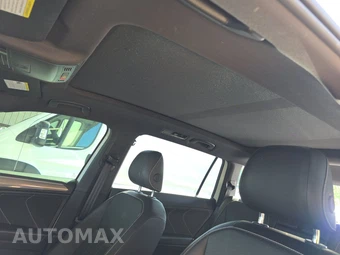 2022 Volkswagen Tiguan SE R-Line Black - miniatura 17