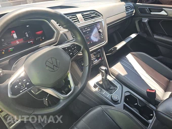 2022 Volkswagen Tiguan SE R-Line Black - miniatura 11