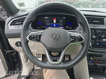 2022 Volkswagen Tiguan SE R-Line Black - miniatura 10