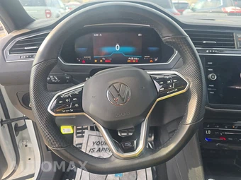 2022 Volkswagen Tiguan SE R-Line Black - miniatura 10