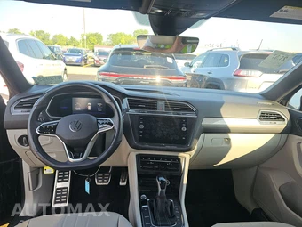2022 Volkswagen Tiguan SE R-Line Black - miniatura 11