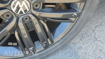 2022 Volkswagen Tiguan SE R-Line Black - miniatura 20