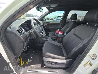 2022 Volkswagen Tiguan SE R-Line Black - miniatura 3