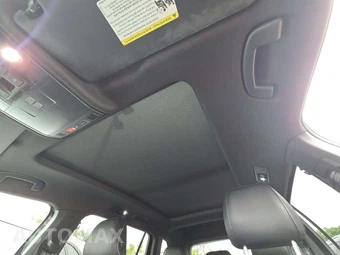 2022 Volkswagen Tiguan SE R-Line Black - miniatura 11