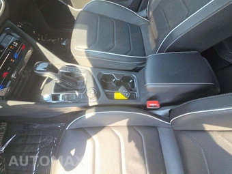 2022 Volkswagen Tiguan SEL R-Line - miniatura 5