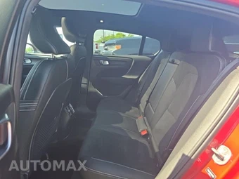 2022 Volvo C40 Recharge Pure Electric P8 Ultimate - miniatura 16