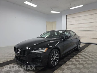 2022 Volvo S60 B5 Inscription