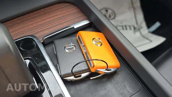2022 Volvo S60 B5 Inscription - miniatura 18