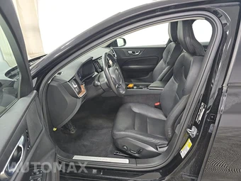 2022 Volvo S60 B5 Inscription - miniatura 7