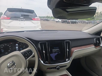 2022 Volvo S60 B5 Inscription - miniatura 11