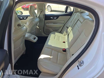 2022 Volvo S60 B5 Inscription – miniatura 13