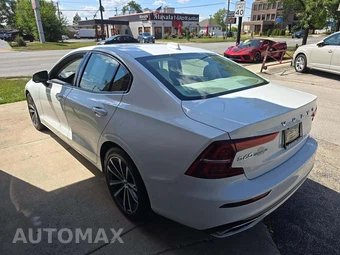 2022 Volvo S60 B5 Inscription – miniatura 2