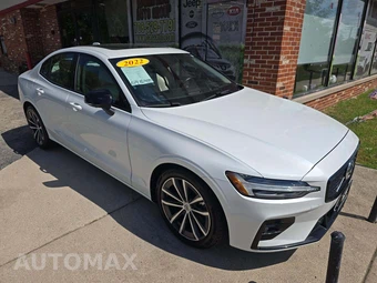 2022 Volvo S60 B5 Inscription – miniatura 4