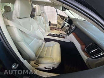2022 Volvo S60 B5 Momentum - miniatura 18