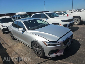 2022 Volvo S60 Recharge Plug-In Hybrid T8 Inscription - miniatura 3