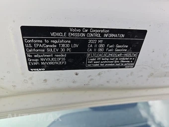 2022 Volvo S60 Recharge Plug-In Hybrid T8 R-Design Expression - miniatura 22