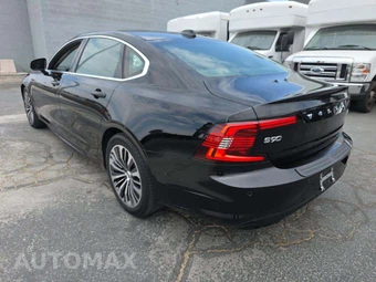 2022 Volvo S90 B6 Momentum - miniatura 2