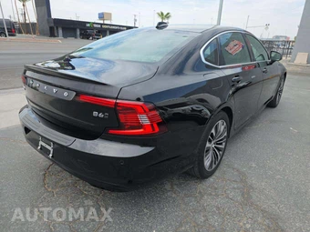 2022 Volvo S90 B6 Momentum - miniatura 3