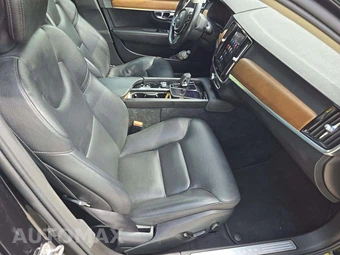 2022 Volvo S90 B6 Momentum – miniatura 18