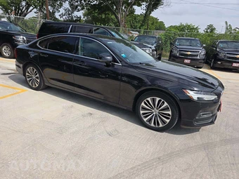 2022 Volvo S90 B6 Momentum – miniatura 4