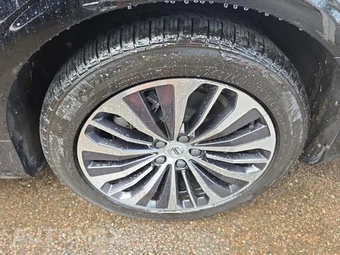 2022 Volvo S90 B6 Momentum - miniatura 11