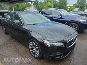 2022 Volvo S90 B6 Momentum - miniatura 3