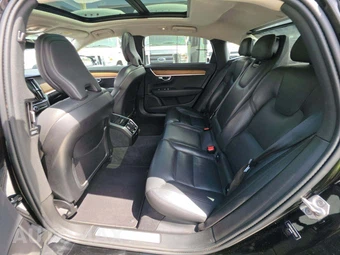 2022 Volvo S90 B6 Momentum - miniatura 13