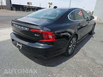 2022 Volvo S90 B6 Momentum - miniatura 3