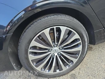 2022 Volvo S90 B6 Momentum - miniatura 10