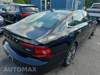 2022 Volvo S90 B6 Momentum - miniatura 4