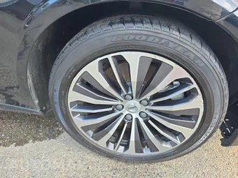 2022 Volvo S90 B6 Momentum - miniatura 9