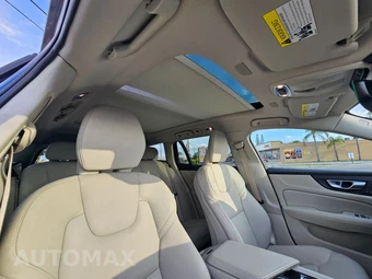 2022 Volvo V60 Cross Country T5 - miniatura 24