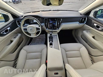 2022 Volvo V60 Cross Country T5 - miniatura 25