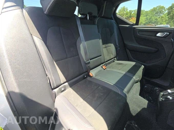 2022 Volvo XC40 Recharge Pure Electric P8 Ultimate - miniatura 17