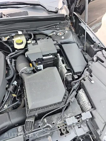 2022 Volvo XC40 T5 Momentum - miniatura 21