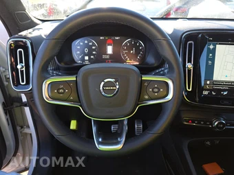 2022 Volvo XC40 T5 R-Design - miniatura 10