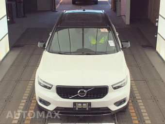 2022 Volvo XC40 T5 R-Design - miniatura 2