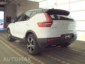 2022 Volvo XC40 T5 R-Design - miniatura 6