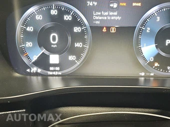 2022 Volvo XC40 T5 R-Design – miniatura 12