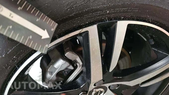 2022 Volvo XC40 T5 R-Design – miniatura 28