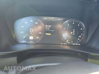 2022 Volvo XC40 T5 R-Design - miniatura 9