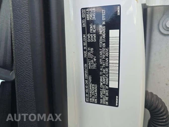 2022 Volvo XC40 T5 R-Design – miniatura 5