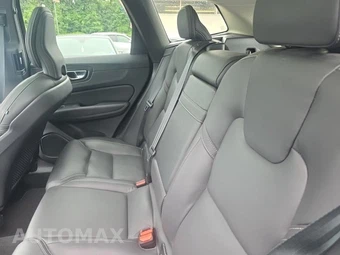 2022 Volvo XC60 B5 Inscription - miniatura 16