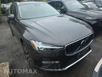2022 Volvo XC60 B5 Inscription - miniatura 3