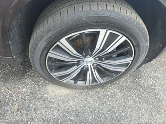 2022 Volvo XC60 B5 Inscription - miniatura 9