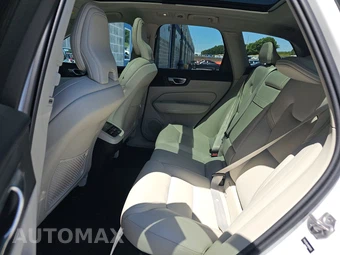 2022 Volvo XC60 B5 Inscription - miniatura 13