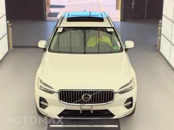 2022 Volvo XC60 B5 Inscription - miniatura 2