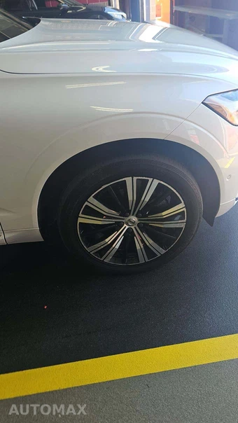 2022 Volvo XC60 B5 Inscription - miniatura 22