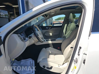 2022 Volvo XC60 B5 Inscription - miniatura 7