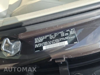 2022 Volvo XC60 B5 Momentum - miniatura 14